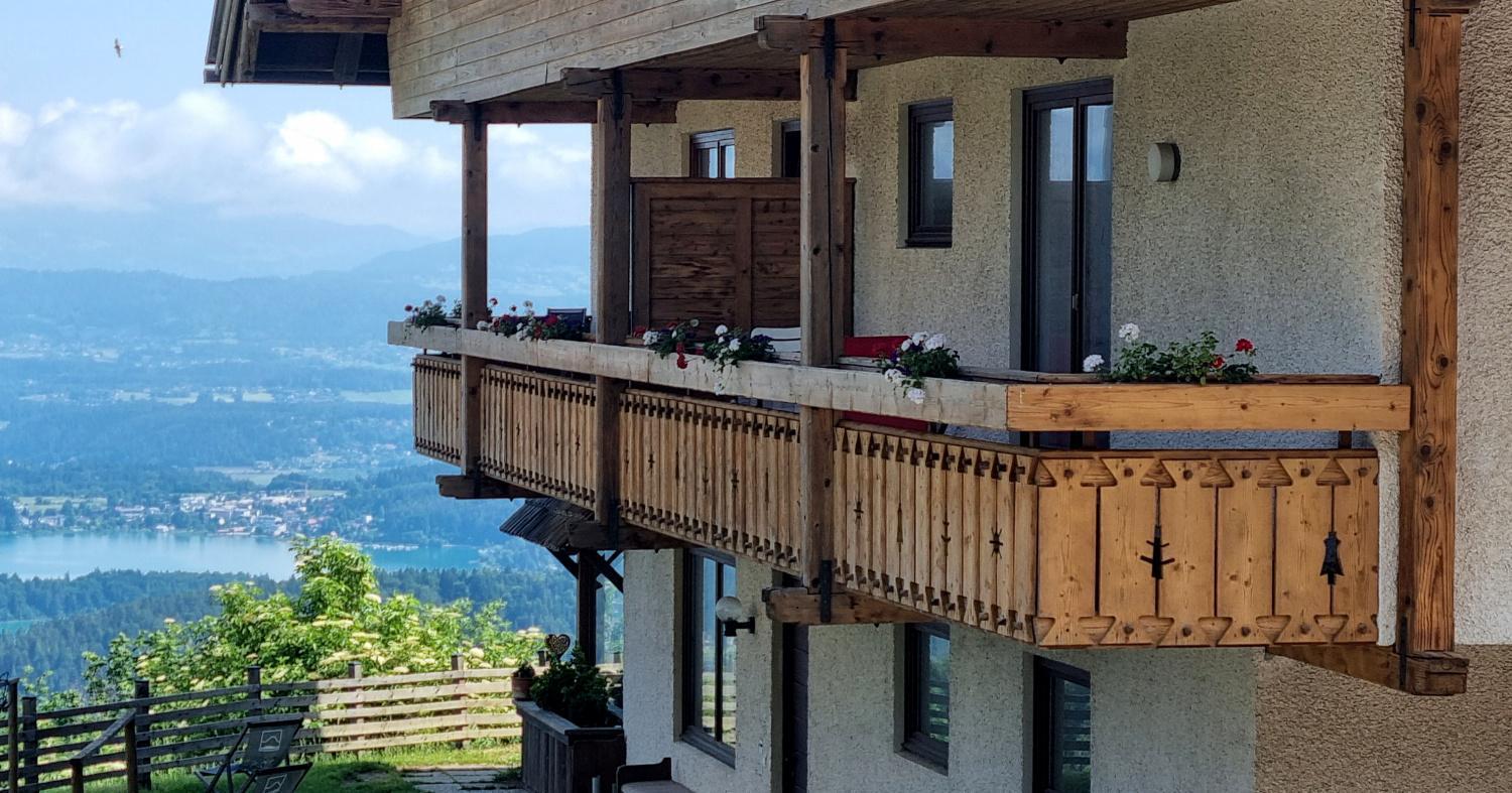 Hotel Baumgartnerhof Finkenstein am Faaker See Exterior photo